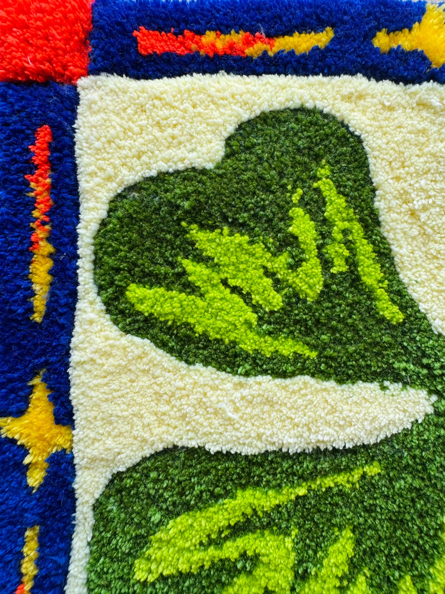 Framed Clover Mini Rug